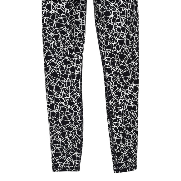 DVF x Target Black & White Cracked Athletic Ankle Leggings Size XS Womens NWT - Picture 8 of 11